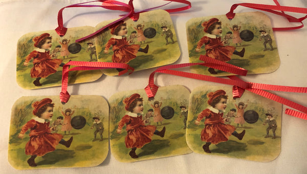 6 Girl Playing Soccer Gift Tags